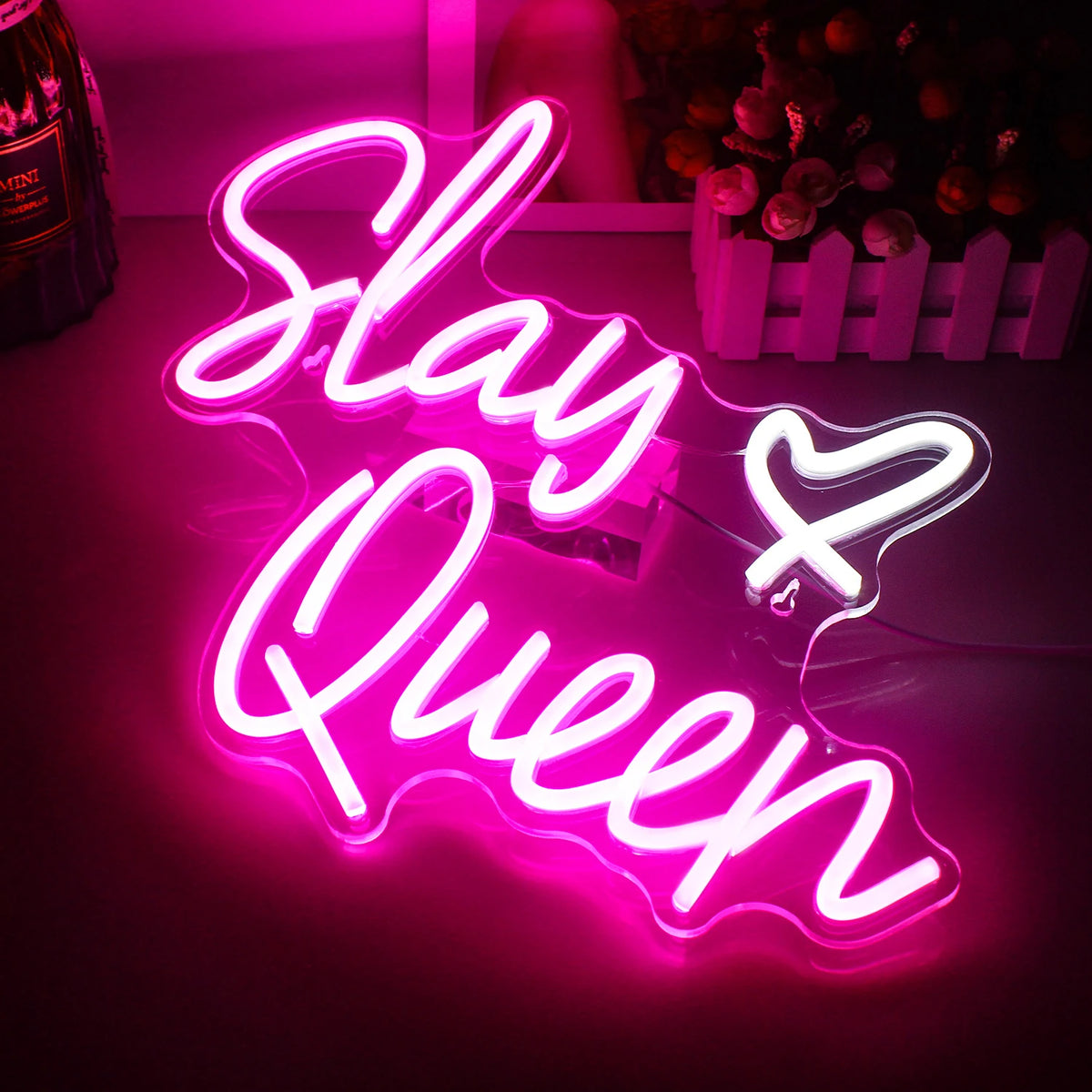 Slay Queen – Hjärta – LED-neonskylt (5 V USB)