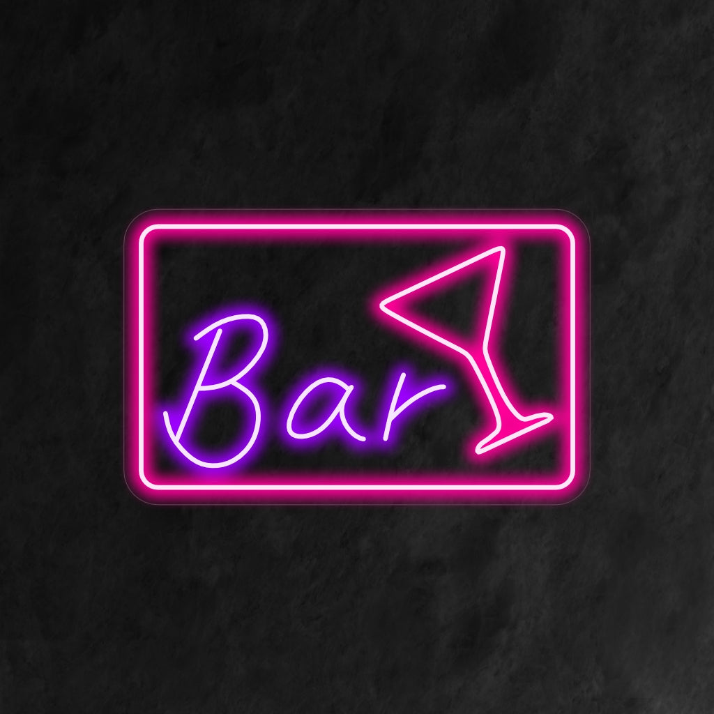 "Vintage Bar Neon Sign" utstrålar nostalgi med sin klassiska bokstäver och varma glöd, vilket skapar en charmig retrostämning i ditt barutrymme.