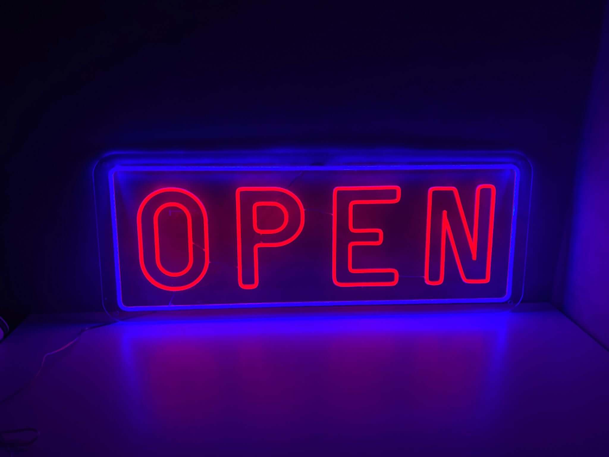 Öppna neonskyltar - The Art Neon