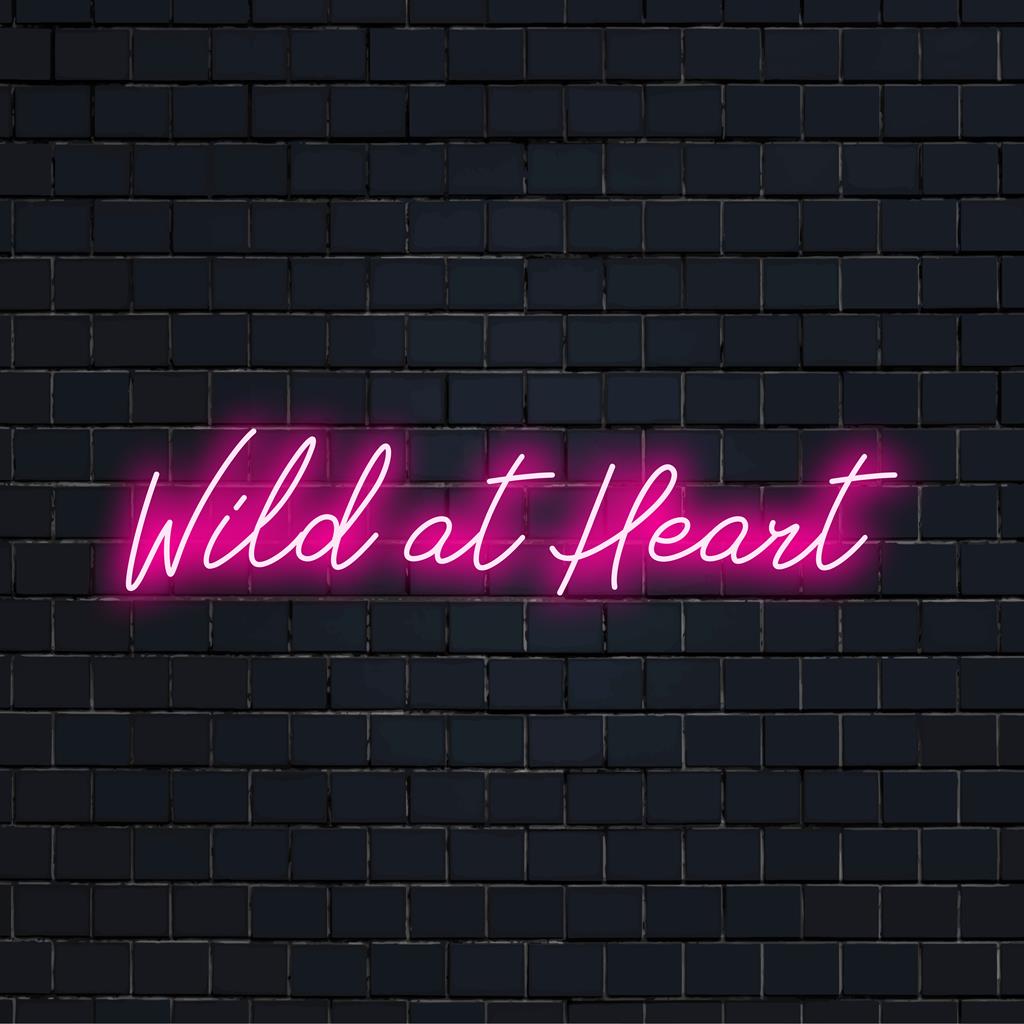 Wild At Heart levande neonskylt som lyser upp rummet, anpassad LED-design som lägger till chic inredning till alla utrymmen.