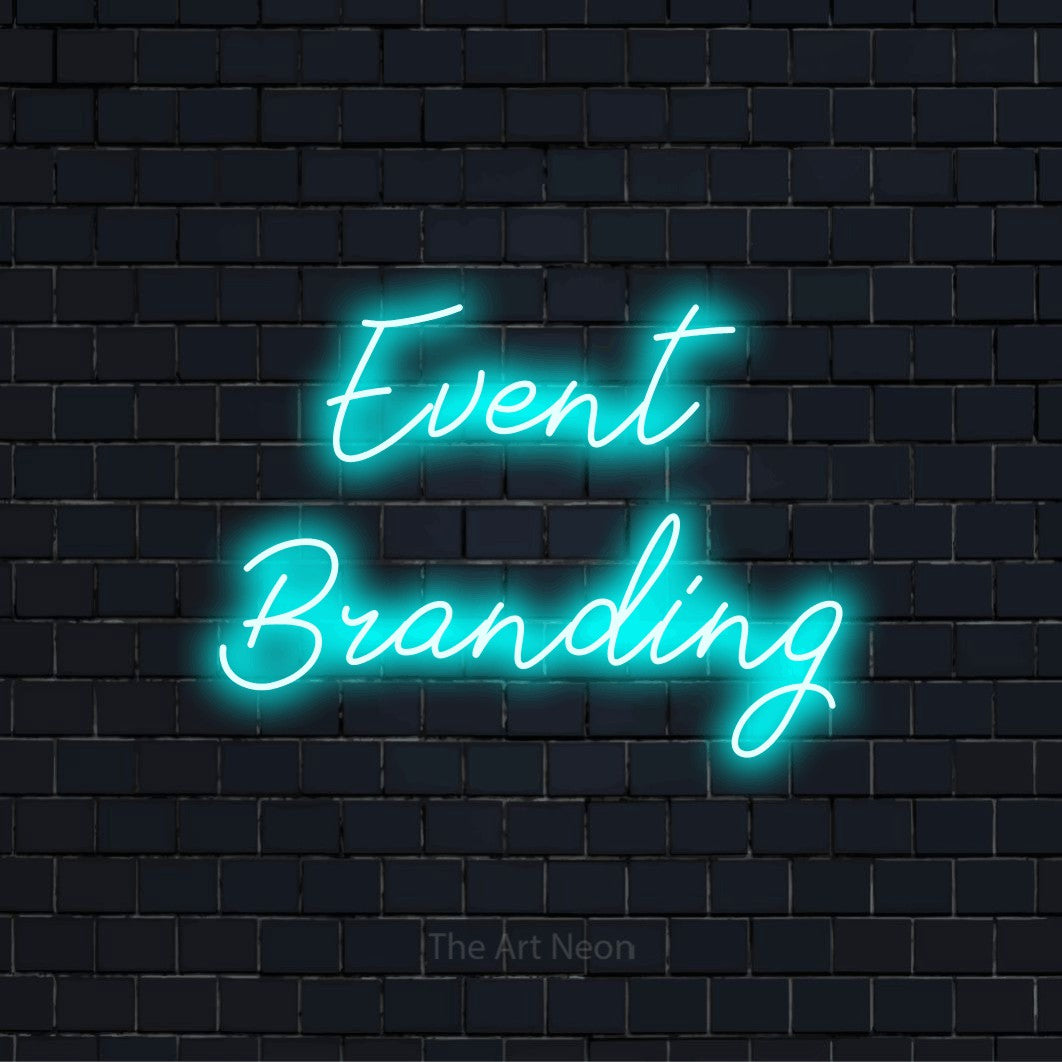 LED-Neonschild mit dem Design „Event Branding“ auf dunkler Ziegelwand